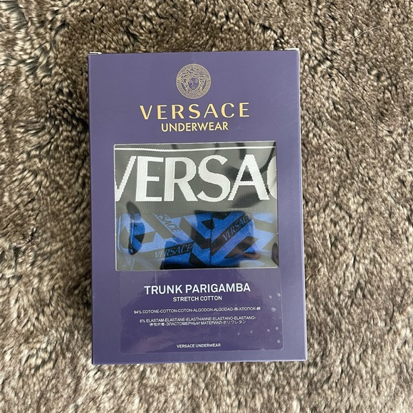 Versace La Greca Trunks - Picture 4 of 9